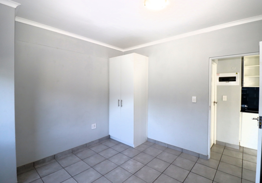2 Bedroom Property for Sale in Esterville Western Cape
